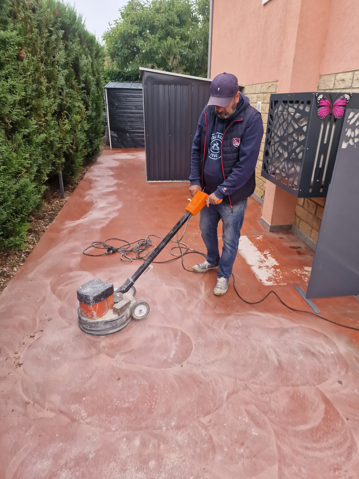 sol extérieur en résine polyaspartique sur lyon 