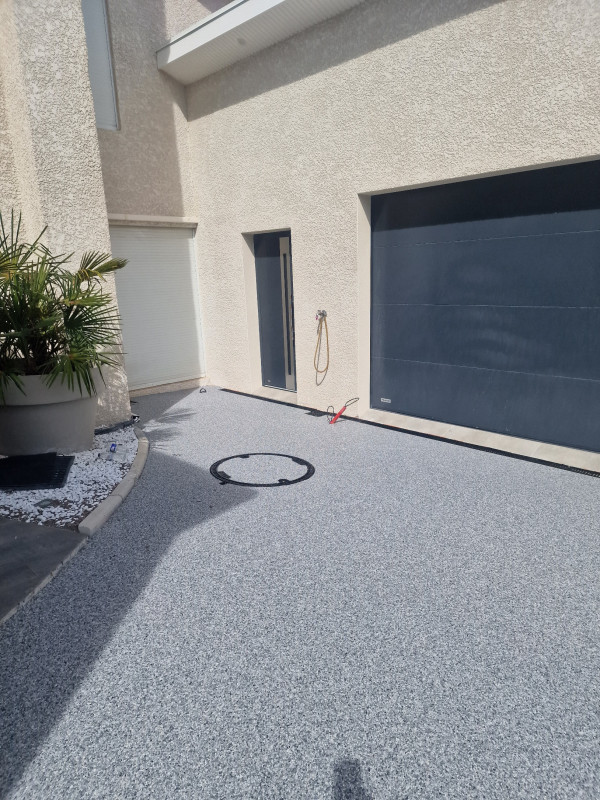 Terrasse en moquette de marbre, tapis de pierre sur lyon 
